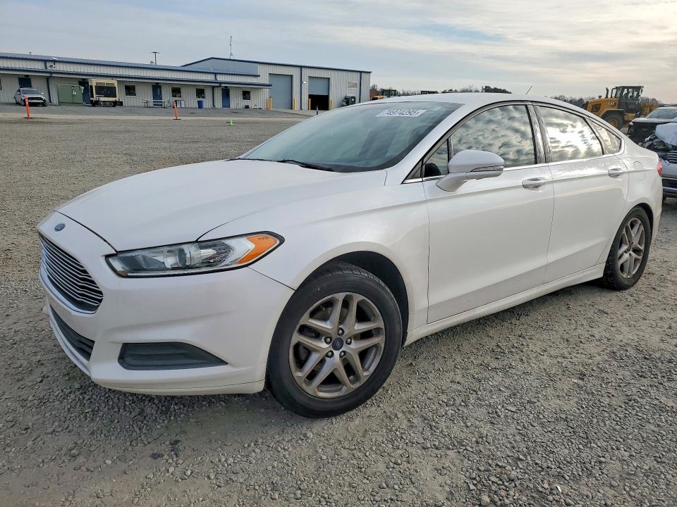 FORD FUSION 2016 with VIN 3FA6P0H72GR112662 - Photo from auction