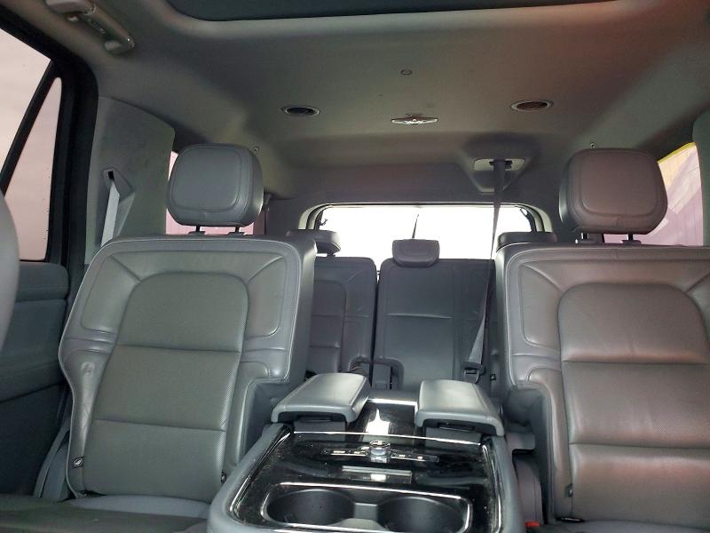 Photo 10 from auction – 2020 LINCOLN NAVIGATOR with VIN 5LMJJ3KT5LEL00689