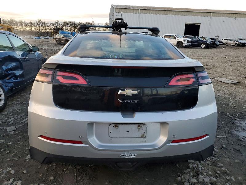 Photo 6 from auction – 2011 CHEVROLET VOLT with VIN 1G1RC6E43BU103544