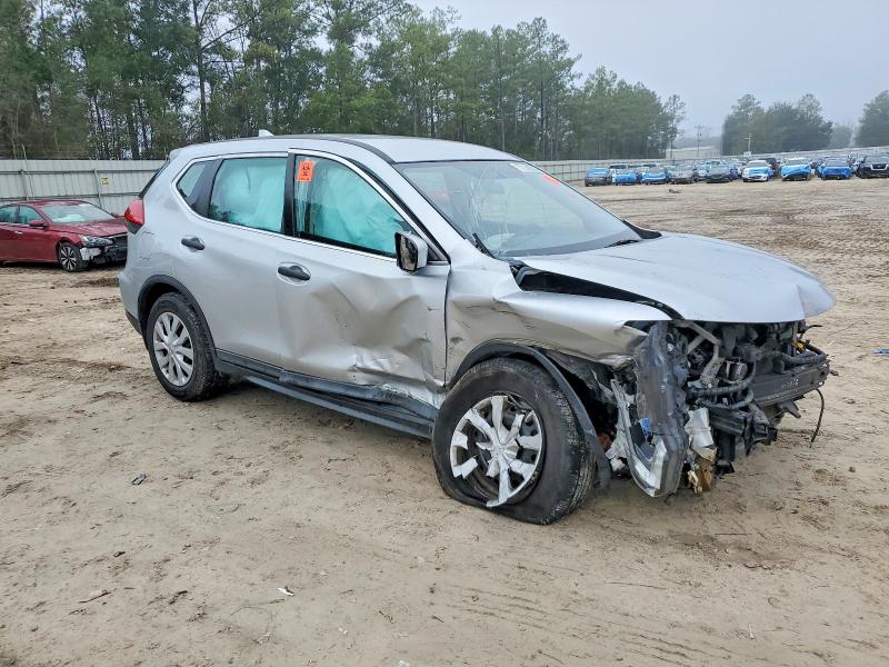 Photo 4 from auction – 2017 NISSAN ROGUE with VIN 5N1AT2MT6HC796352