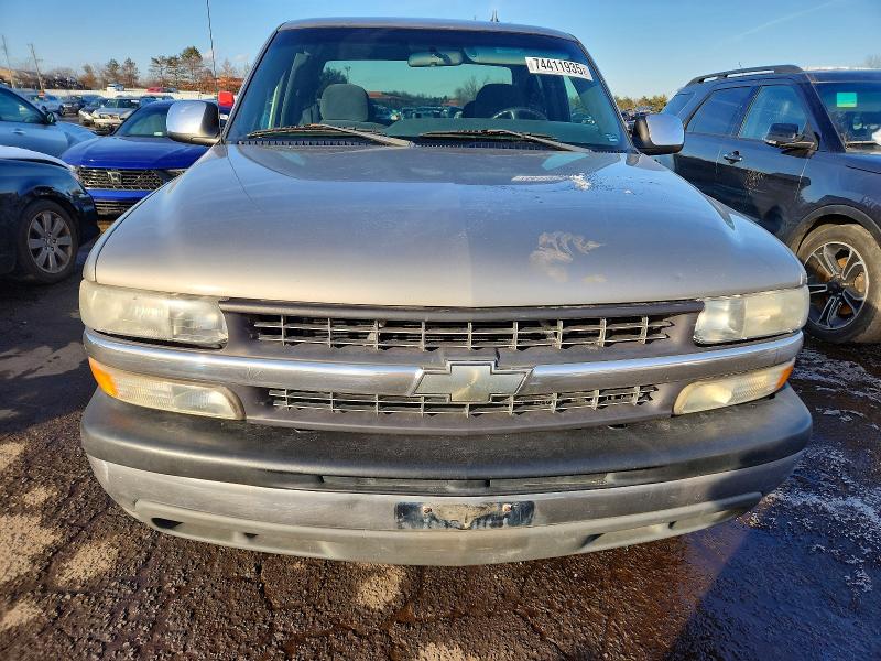 Photo 5 from auction – 2002 CHEVROLET SILVERADO with VIN 2GCEC19V021276848