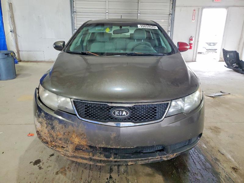 Photo 5 from auction – 2010 KIA FORTE with VIN KNAFU4A25A5268839