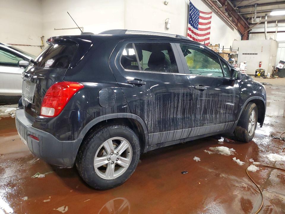 Photo 3 from auction – 2015 CHEVROLET TRAX 1LT with VIN 3GNCJLSBXFL211073