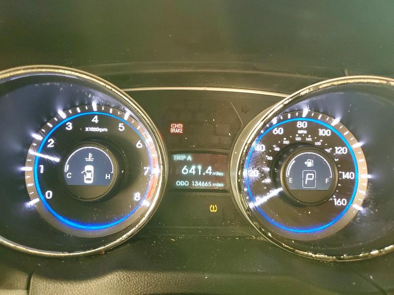 Photo 9 from auction – 2014 HYUNDAI SONATA GLS with VIN 5NPEB4AC4EH821225