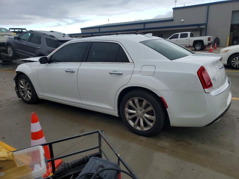 Photo 2 from auction – 2020 CHRYSLER 300 LIMITE with VIN 2C3CCAKG1LH142088