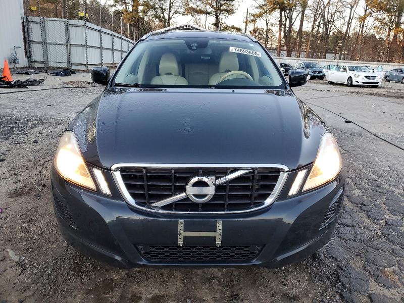 Photo 5 from auction – 2012 VOLVO XC60 3.2 with VIN YV4952DL7C2327834