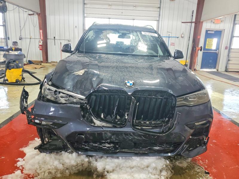 Photo 5 from auction – 2022 BMW X7 XDRIVE4 with VIN 5UXCW2C06N9M09012