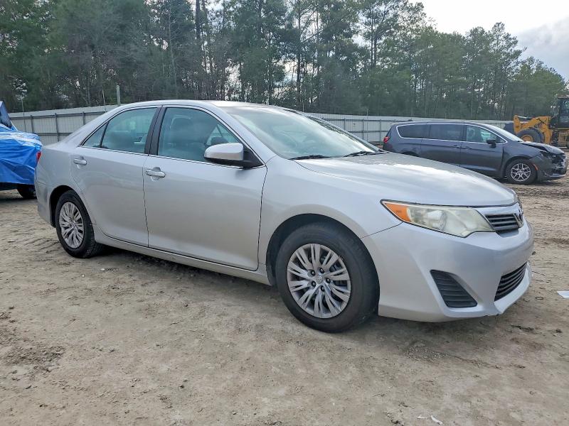 Photo 4 from auction – 2012 TOYOTA CAMRY BASE with VIN 4T1BF1FK5CU574401