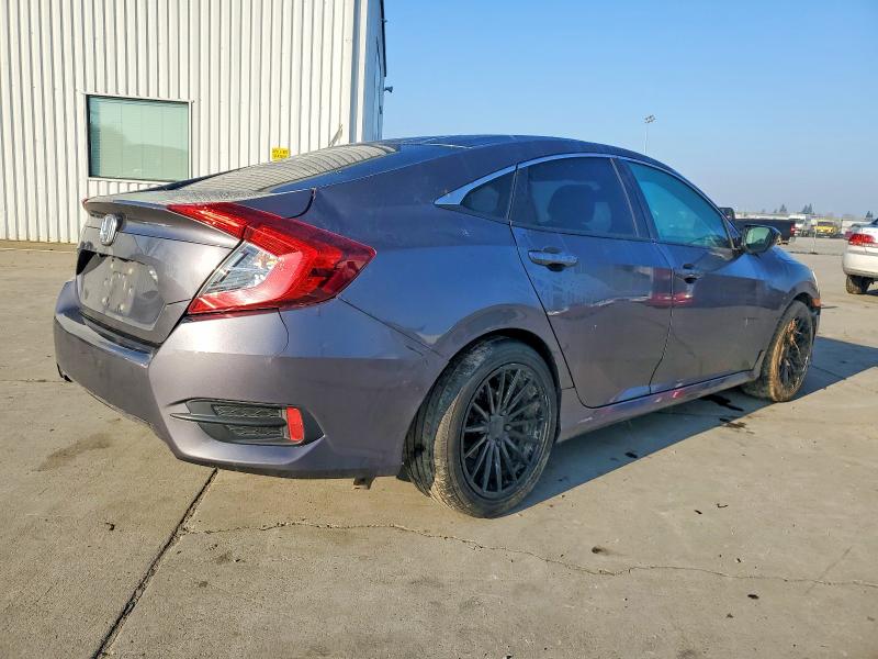 Photo 3 from auction – 2017 HONDA CIVIC with VIN 2HGFC2F58HH512355