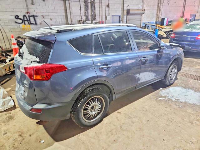 Photo 3 from auction – 2014 TOYOTA RAV4 XLE with VIN JTMWFREV6ED041380