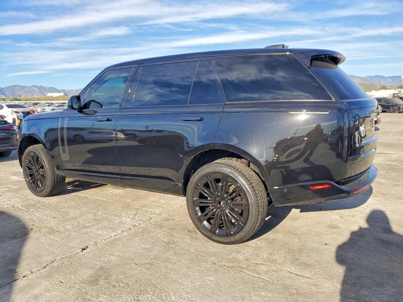 Photo 2 from auction – 2024 LAND ROVER RANGE ROVE with VIN SALKPBE91RA248247