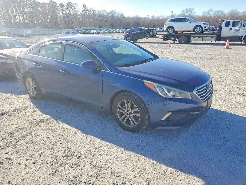 Photo 4 from auction – 2016 HYUNDAI SONATA SE with VIN 5NPE24AF6GH264122