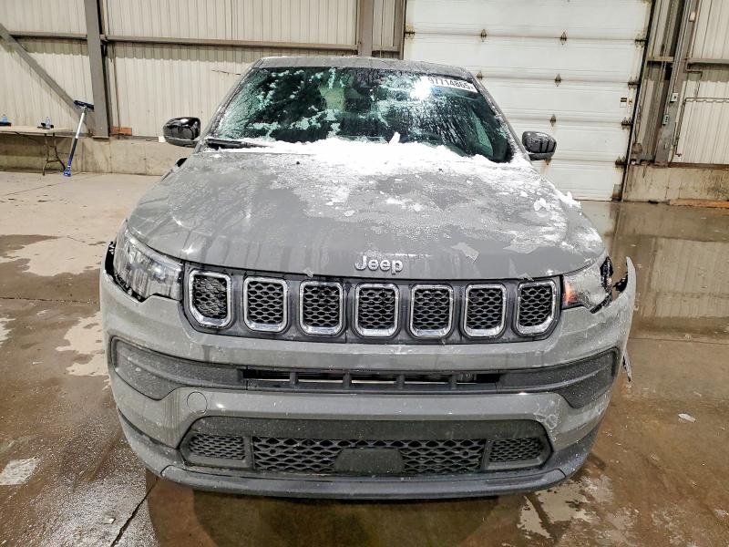 Photo 5 from auction – 2024 JEEP COMPASS with VIN 3C4NJDAN2RT585572