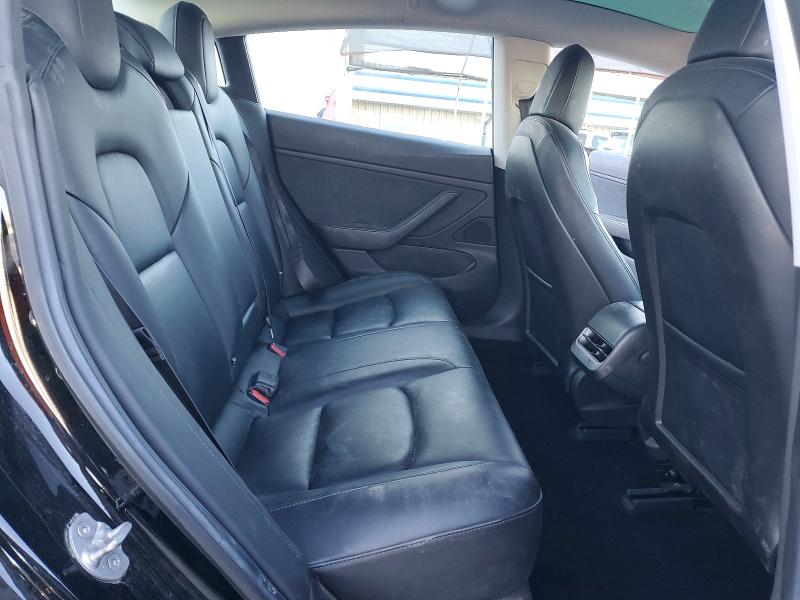 Photo 10 from auction – 2018 TESLA MODEL 3 with VIN 5YJ3E1EA7JF016088