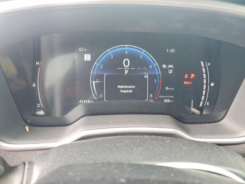 Photo 9 from auction – 2023 TOYOTA COROLLA CROSS with VIN 7MUDAAAG9PV062798