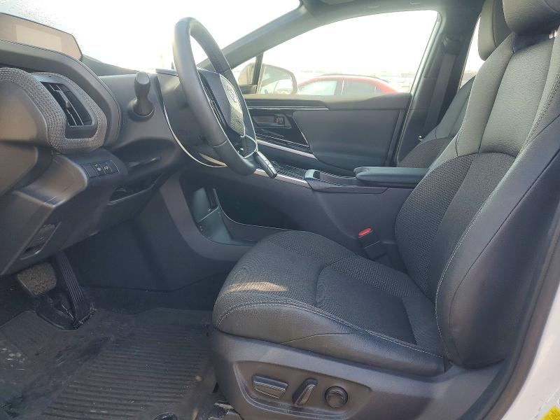 Photo 7 from auction – 2024 TOYOTA BZ4X with VIN JTMAAAAA4RA034089