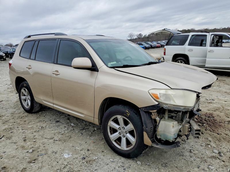 Photo 4 from auction – 2010 TOYOTA HIGHLANDER with VIN 5TDKK3EH6AS021517