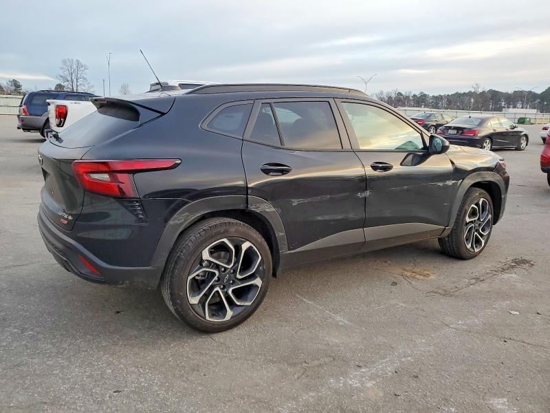 Photo 3 from auction – 2025 CHEVROLET TRAX 2RS with VIN KL77LJEP0SC329264