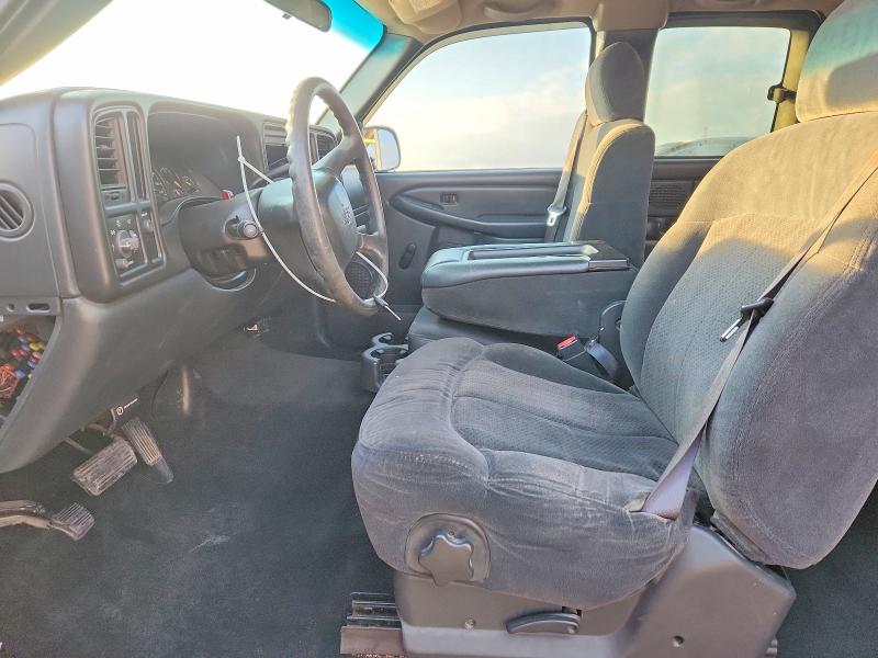 Photo 7 from auction – 2002 CHEVROLET SILVERADO with VIN 1GCEC19V42Z261423