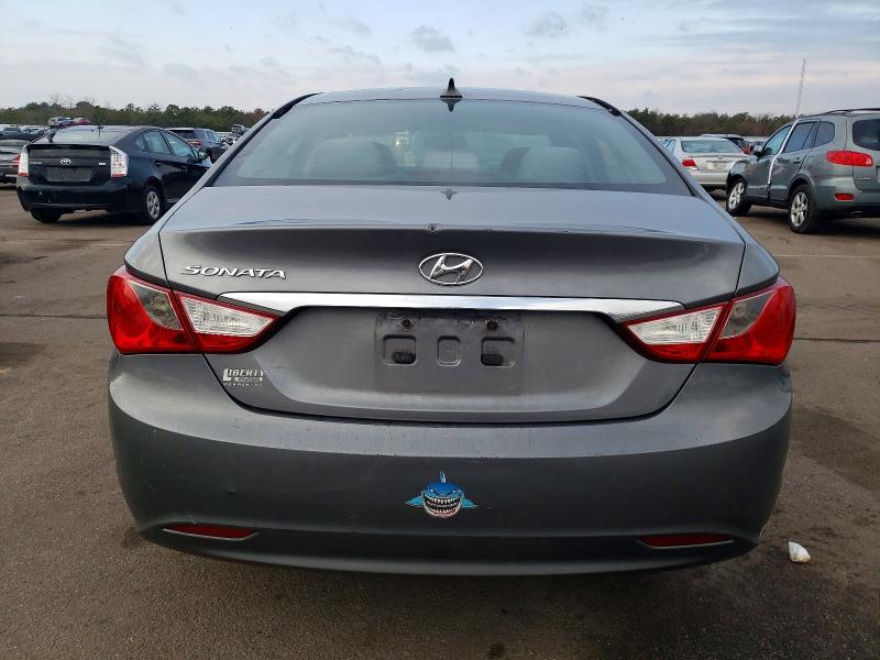 Photo 6 from auction – 2012 HYUNDAI SONATA with VIN 5NPEB4AC4CH403387