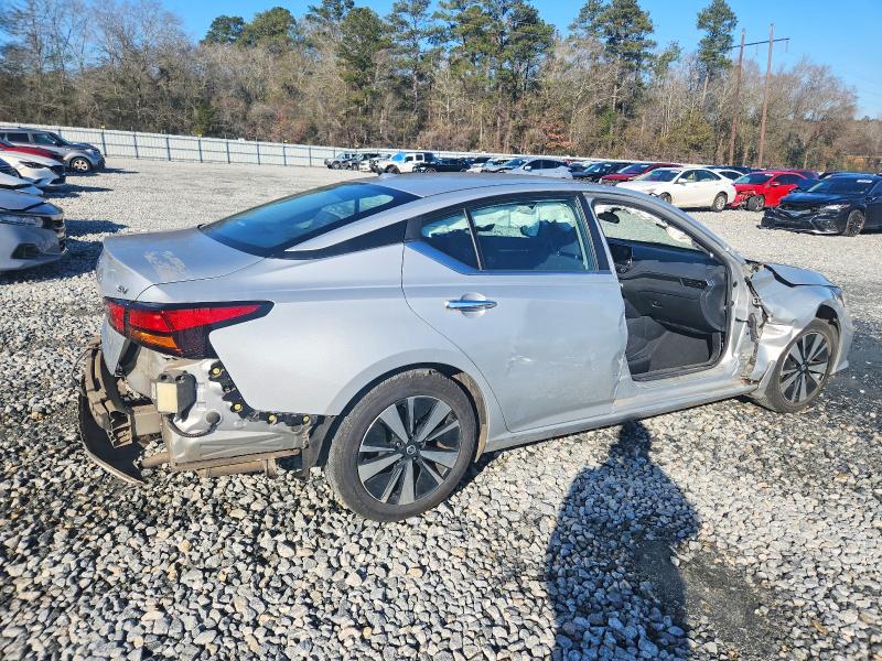 Photo 3 from auction – 2021 NISSAN ALTIMA SV with VIN 1N4BL4DV0MN409255