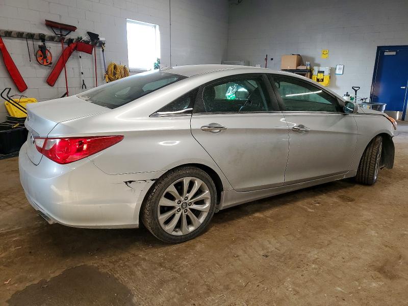 Foto 3 de la subasta – 2013 HYUNDAI SONATA SE con VIN 5NPEC4AC7DH691534
