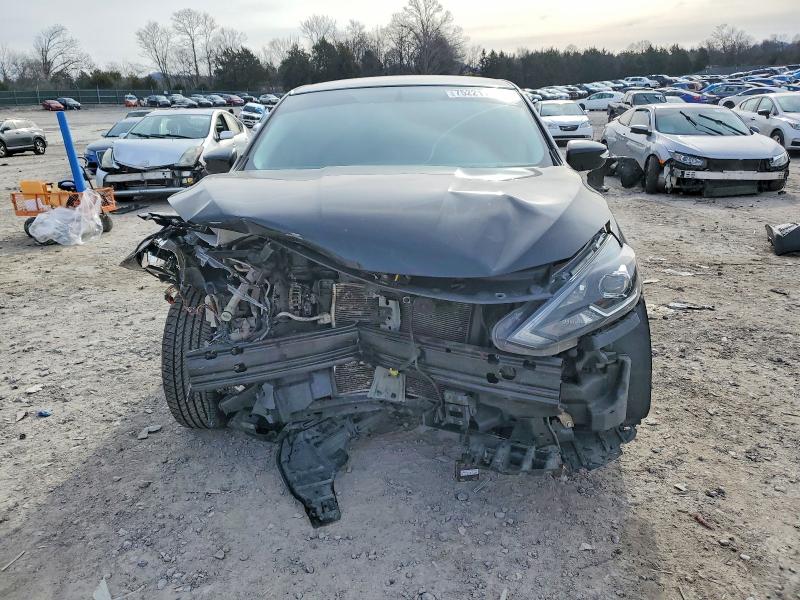Photo 5 from auction – 2019 NISSAN SENTRA with VIN 3N1AB7AP1KY306803