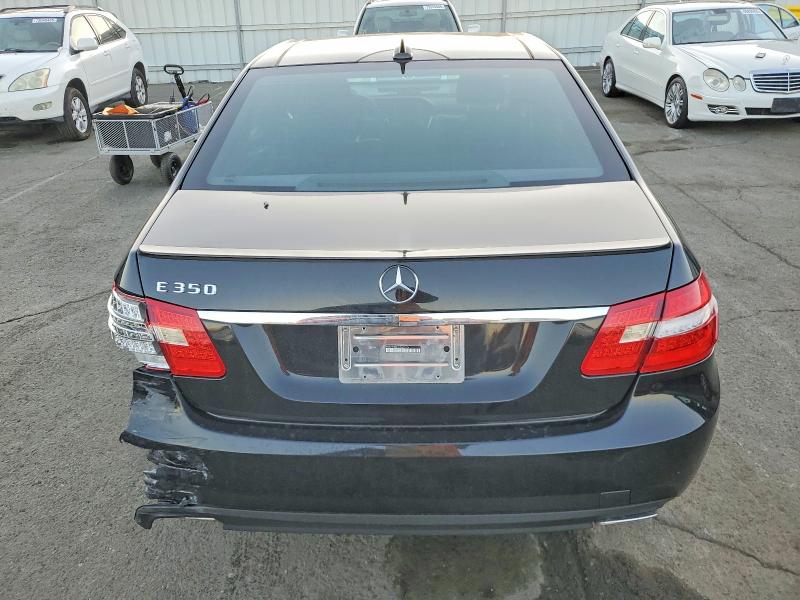 Photo 6 from auction – 2013 MERCEDES-BENZ E 350 with VIN WDDHF5KB1DA661376