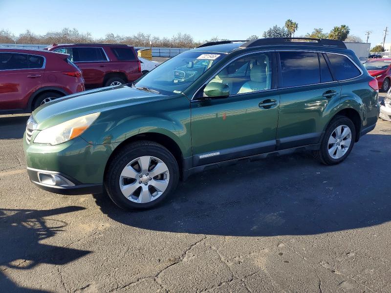 SUBARU OUTBACK 2. 2010 with VIN 4S4BRBKC1A3335815 - Photo from auction