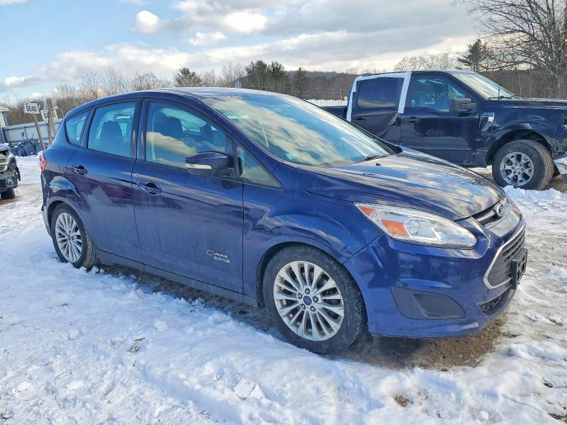 Photo 4 from auction – 2017 FORD C-MAX SE with VIN 1FADP5EU7HL106239