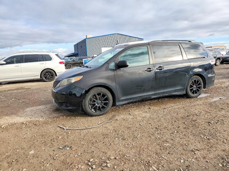 TOYOTA SIENNA SPO 2011 with VIN 5TDXK3DC8BS106582 - Photo from auction