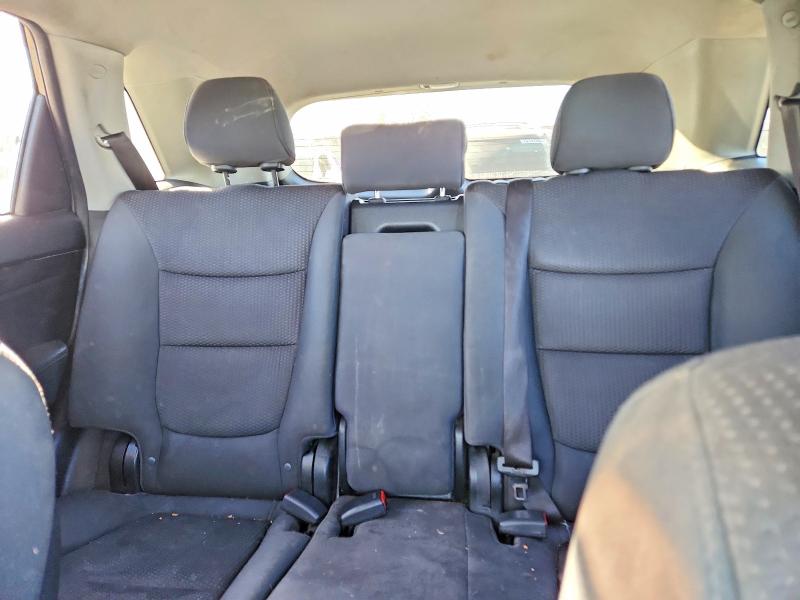 Photo 10 from auction – 2011 KIA SORENTO BA with VIN 5XYKTCA12BG105659