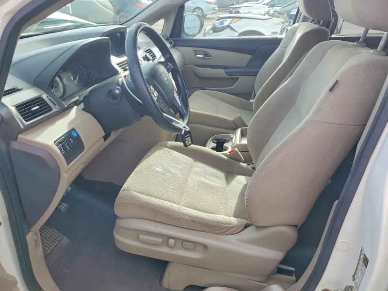 Photo 7 from auction – 2016 HONDA ODYSSEY SE with VIN 5FNRL5H33GB056861