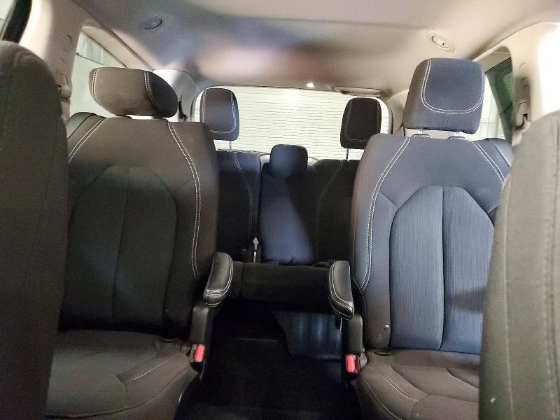 Photo 10 from auction – 2022 CHRYSLER VOYAGER LX with VIN 2C4RC1CG1NR223643