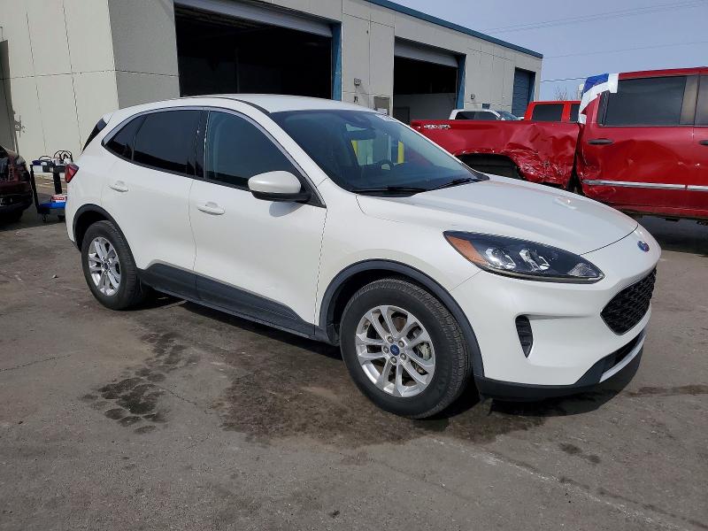 Photo 4 from auction – 2020 FORD ESCAPE with VIN 1FMCU0G69LUA92021