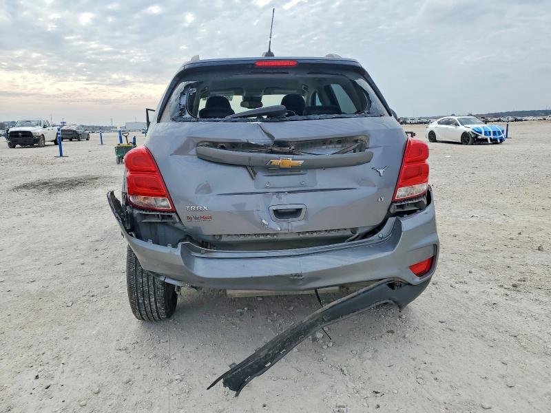 Фото 6 с аукциона – 2020 CHEVROLET TRAX с VIN 3GNCJLSB4LL321158