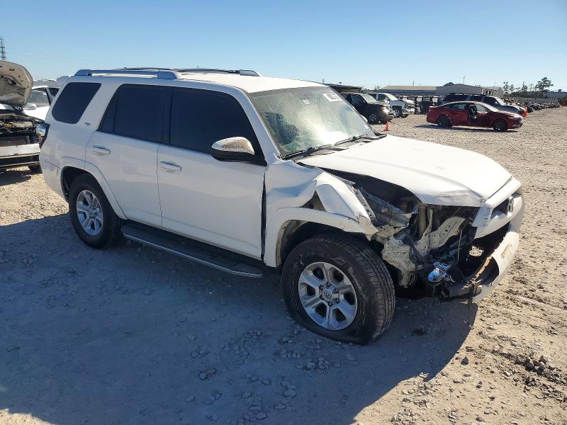 Photo 4 from auction – 2015 TOYOTA 4RUNNER SR with VIN JTEZU5JR1F5086111