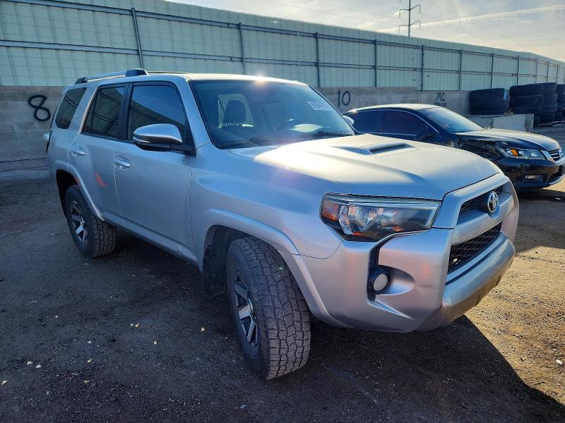 Photo 4 from auction – 2018 TOYOTA 4RUNNER SR with VIN JTEBU5JR5J5533498