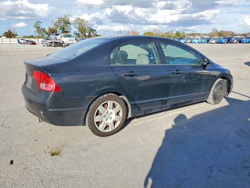 Photo 3 from auction – 2007 HONDA CIVIC LX with VIN 1HGFA16567L080897