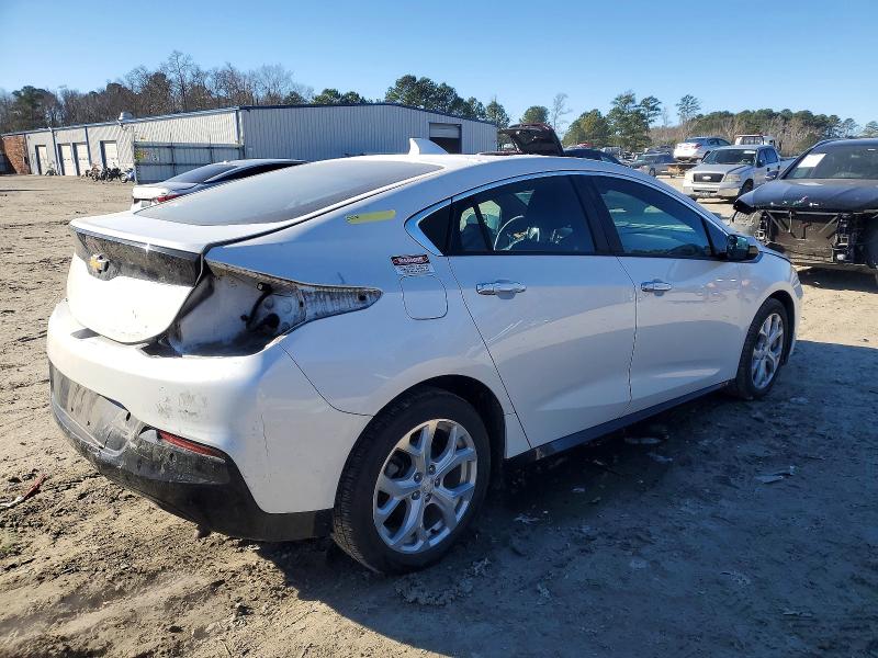 Photo 3 from auction – 2016 CHEVROLET VOLT LTZ with VIN 1G1RD6S59GU138087