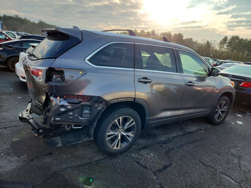 Photo 3 from auction – 2016 TOYOTA HIGHLANDER with VIN 5TDJKRFH2GS274405