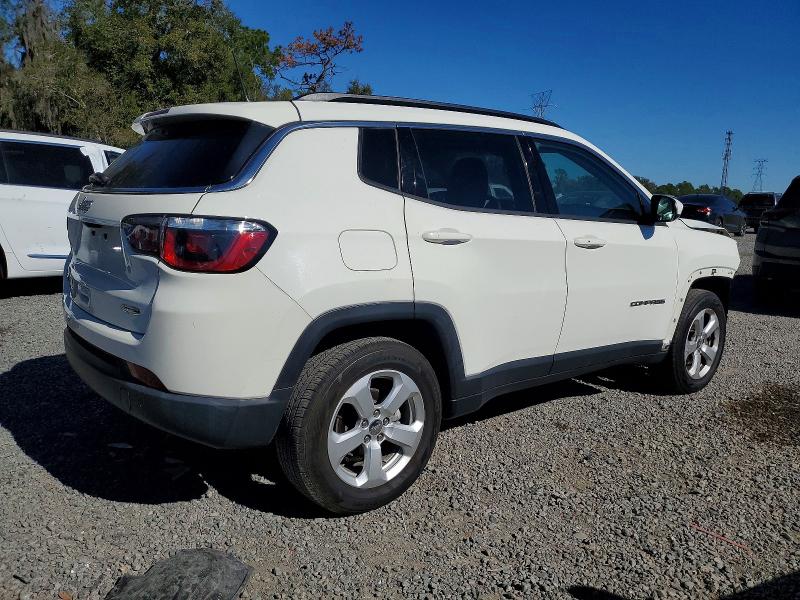 Photo 3 from auction – 2019 JEEP COMPASS with VIN 3C4NJDBB7KT723648