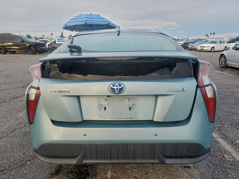 Photo 6 from auction – 2018 TOYOTA PRIUS with VIN JTDKARFU1J3061698
