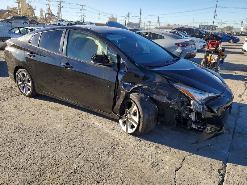 Photo 4 from auction – 2017 TOYOTA PRIUS with VIN JTDKARFU7H3051641