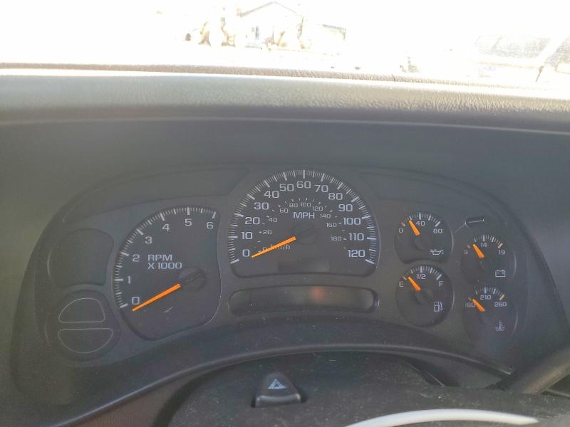 Photo 9 from auction – 2005 CHEVROLET SILVERADO with VIN 1GCEK19B55Z243283