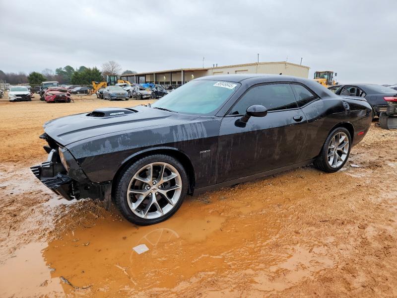 DODGE CHALLENGER 2019 with VIN 2C3CDZBT5KH747738 - Photo from auction