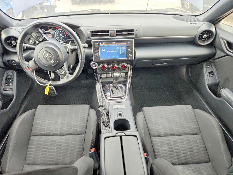 Photo 8 from auction – 2022 TOYOTA GR86 with VIN JF1ZNBC17N8755671