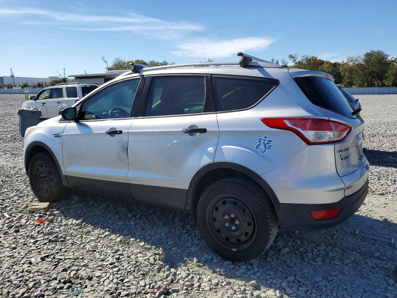 Photo 2 from auction – 2016 FORD ESCAPE S with VIN 1FMCU0F73GUB53203