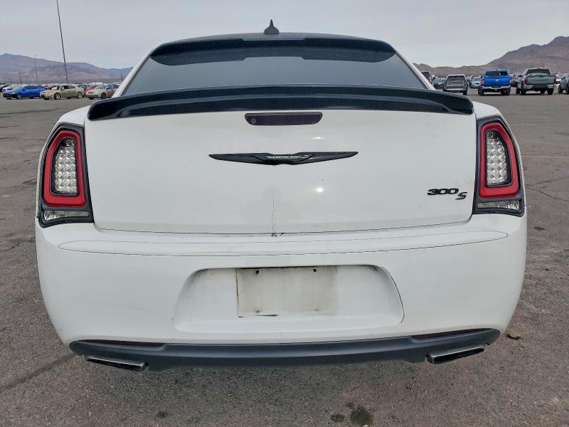 Photo 6 from auction – 2016 CHRYSLER 300 with VIN 2C3CCABG5GH198301