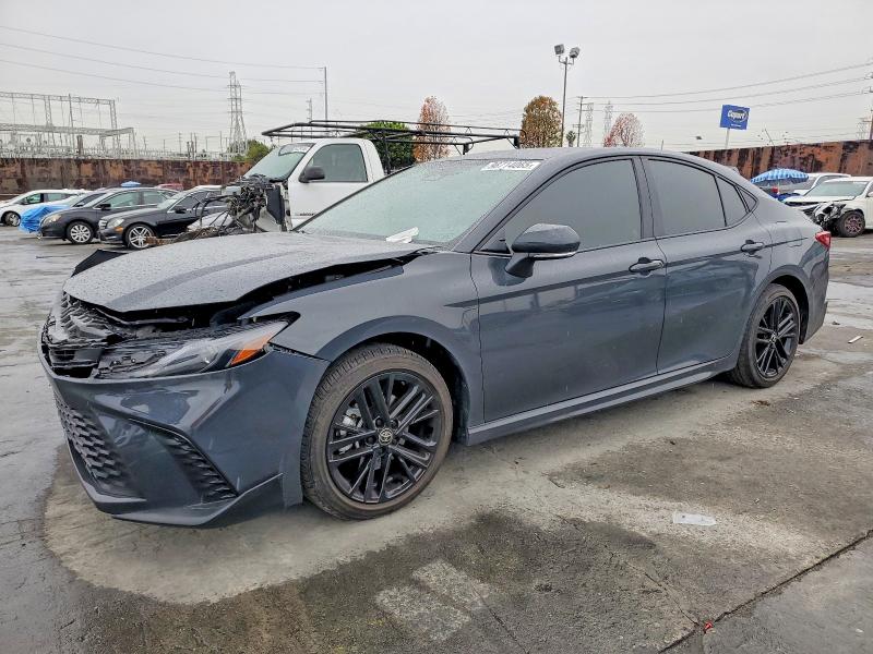 TOYOTA CAMRY 2025 with VIN 4T1DAACK5SU596778 - Photo from auction